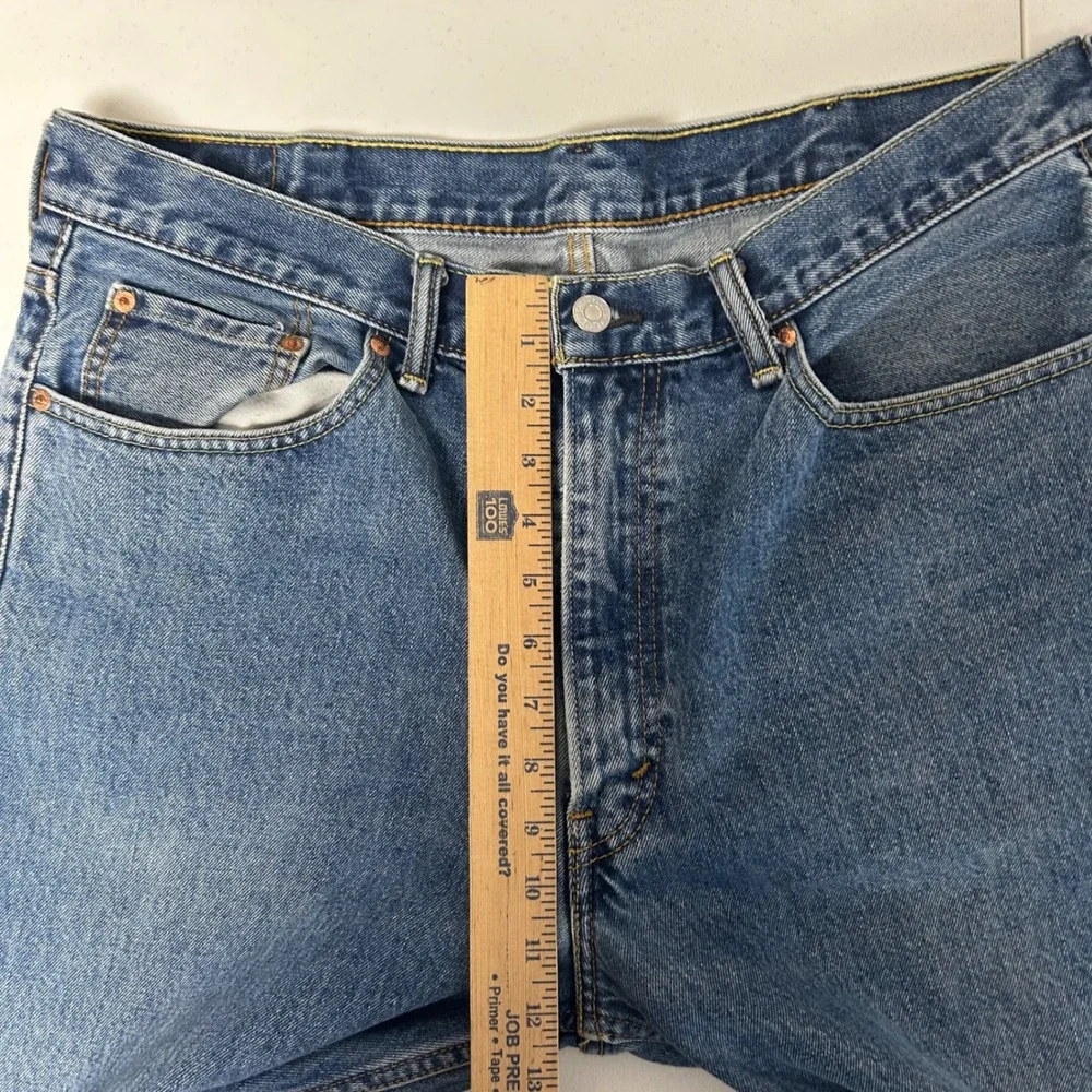 Levi's 550 Relaxed Fit Jeans Mens 38x32 Blue Medium Wash Tapered Leg Denim